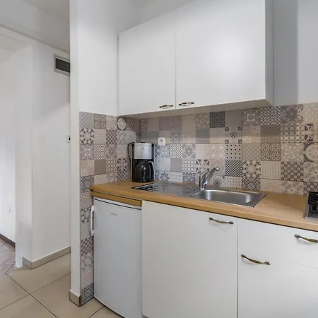 Zomzi Apartman Poreč