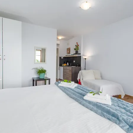 Appartement Zomzi Poreč