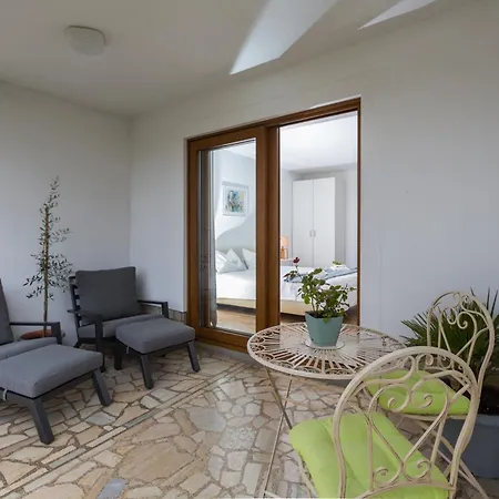 Appartement Zomzi *