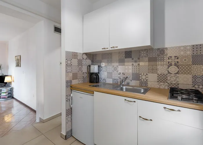 Zomzi Apartman Poreč